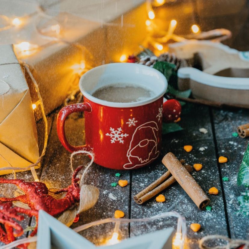 Ideias de presentes e um bom chá de Natal à lareira