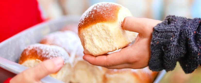 Honzas Brötchen mit Apfelfüllung