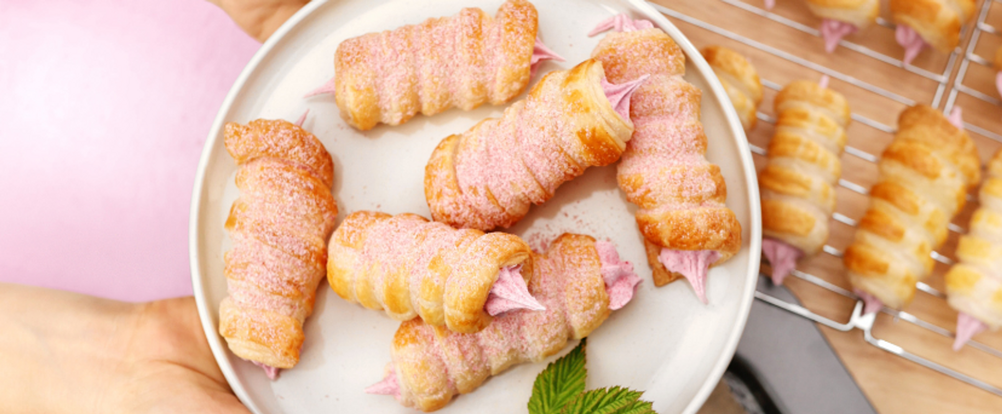 Kremrole com creme de framboesa