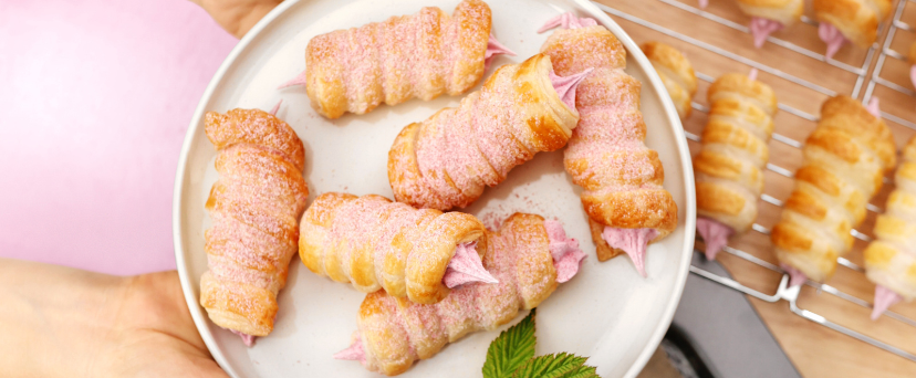 Canudos com creme de framboesa