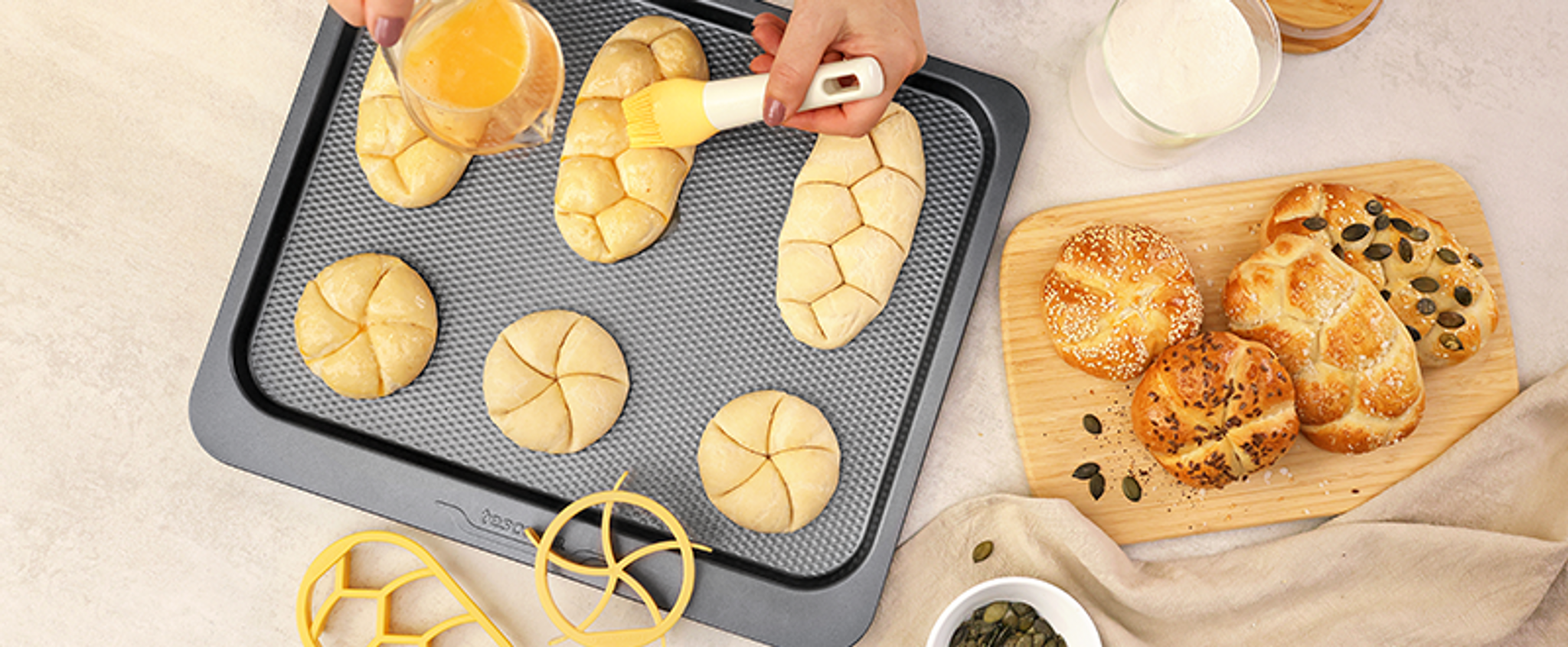 Hausgemachte Brötchen und Kaisersemmeln