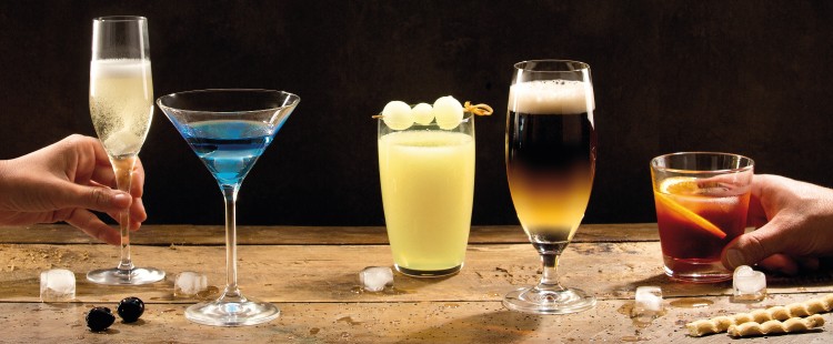 11 receitas de cocktails intemporais para desfrutar no aconchego da sua casa