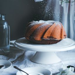 Cake serving tray DELÍCIA ø 31 cm, porcelain