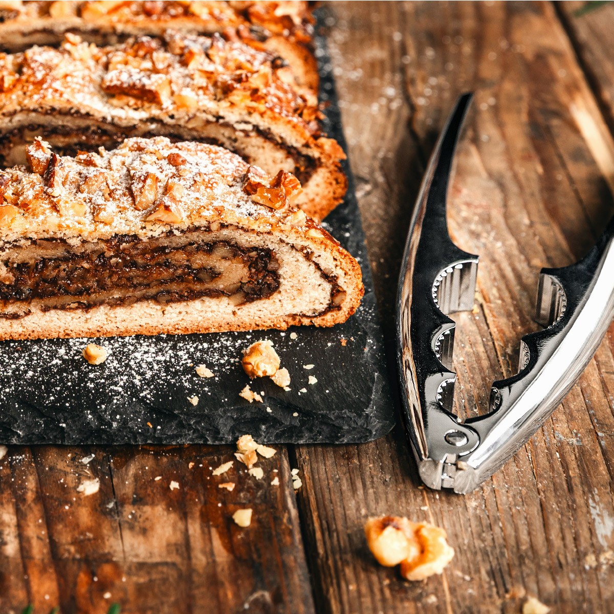 Tescoma Nussknacker PRESIDENT - Robuster Metall-Nussknacker Mit Aufhängeöse