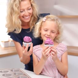 Teglia in silicone con bordo in metallo DELÍCIA, 12 muffin