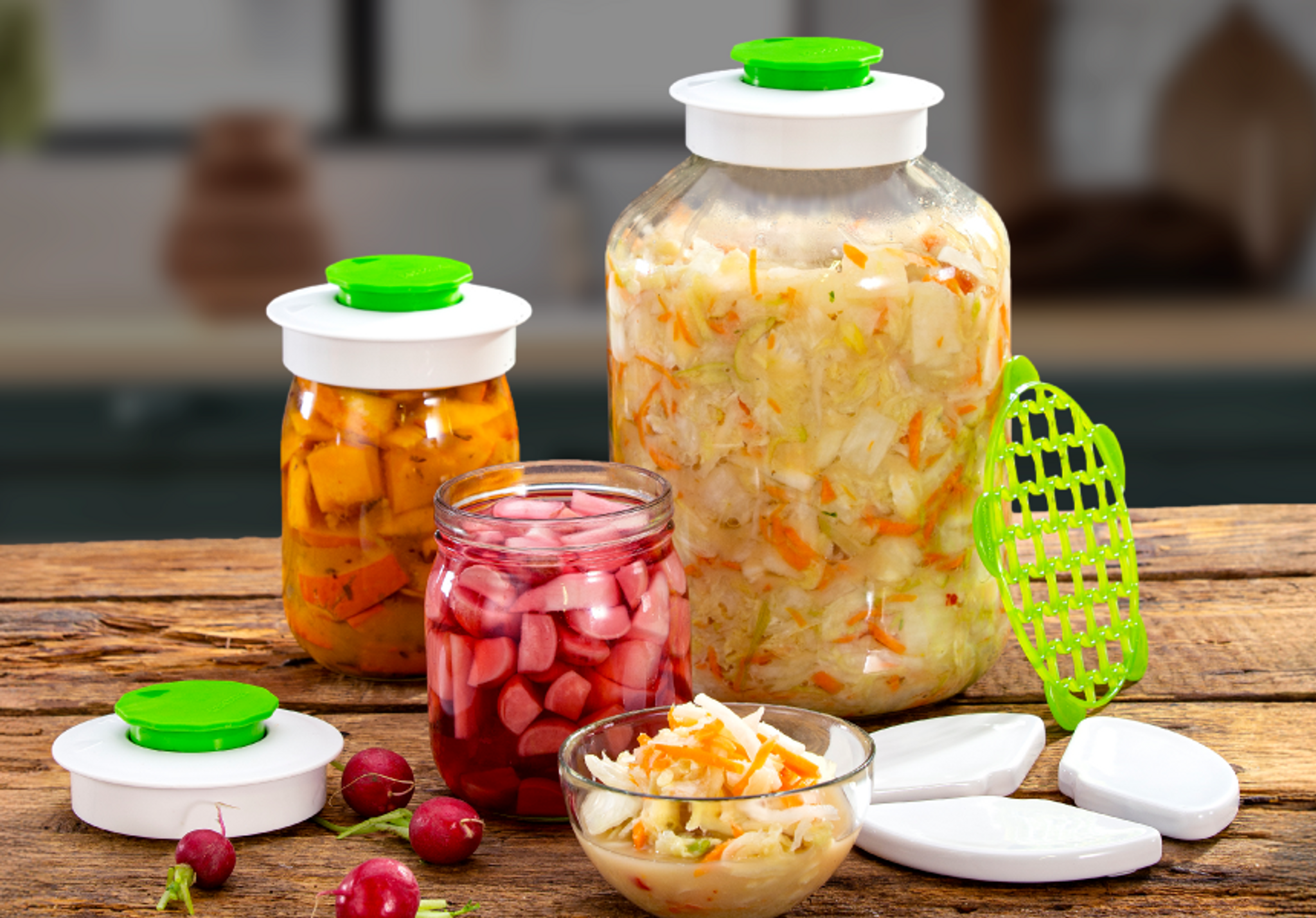 Hausgemachtes Kimchi, Sauerkraut und eingelegtes Gemüse im Handumdrehen