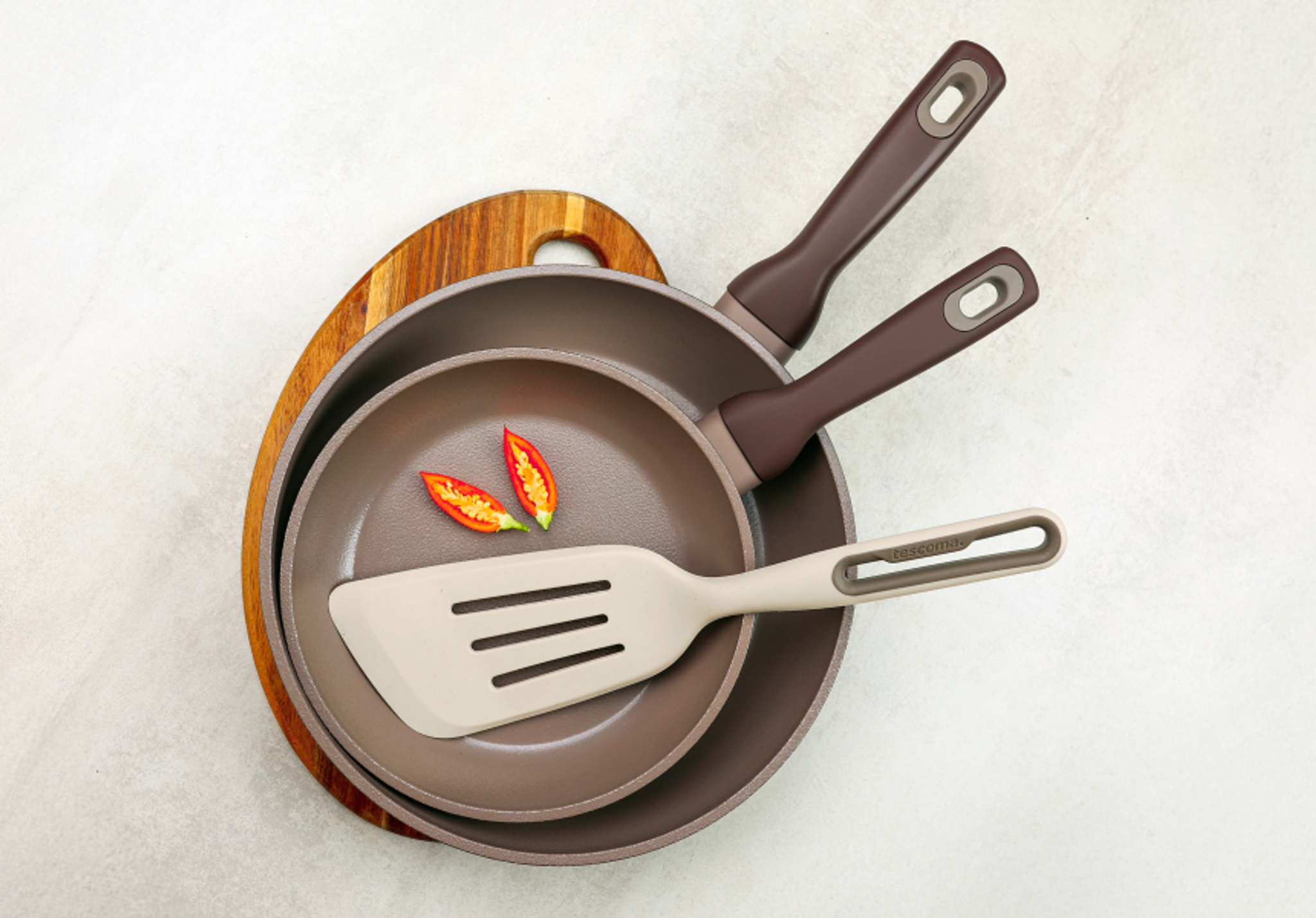 Bądź na czasie dzięki nowej patelni ceramicznej