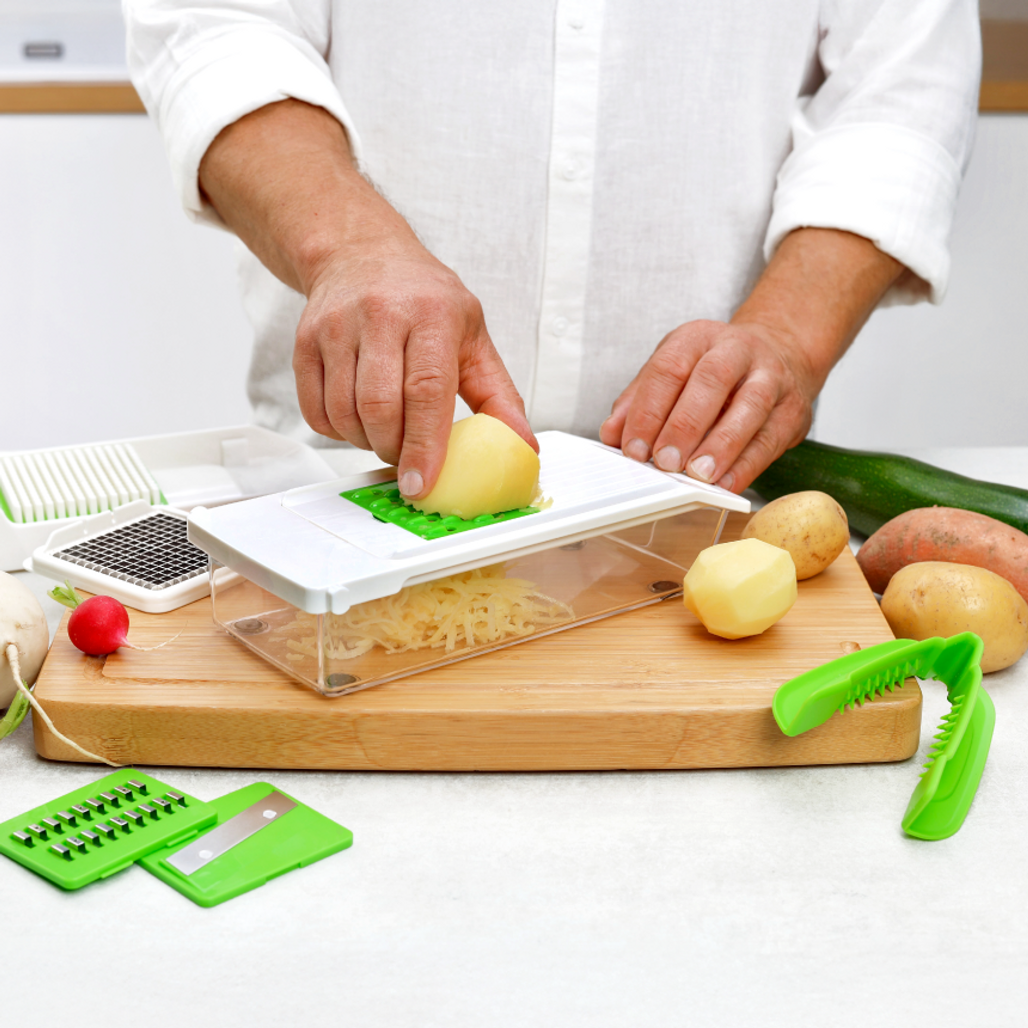 Tarka z pojemnikiem, która działa na 8 sposobów