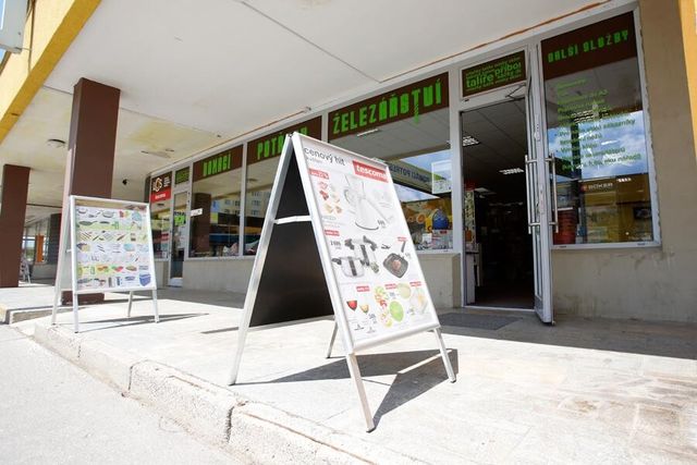 Líšeňské centrum obchodu a služeb