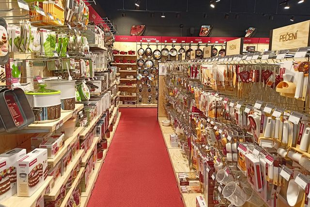 PC TESCOMA - OC Fontána SHOPLAND - Karlovy Vary