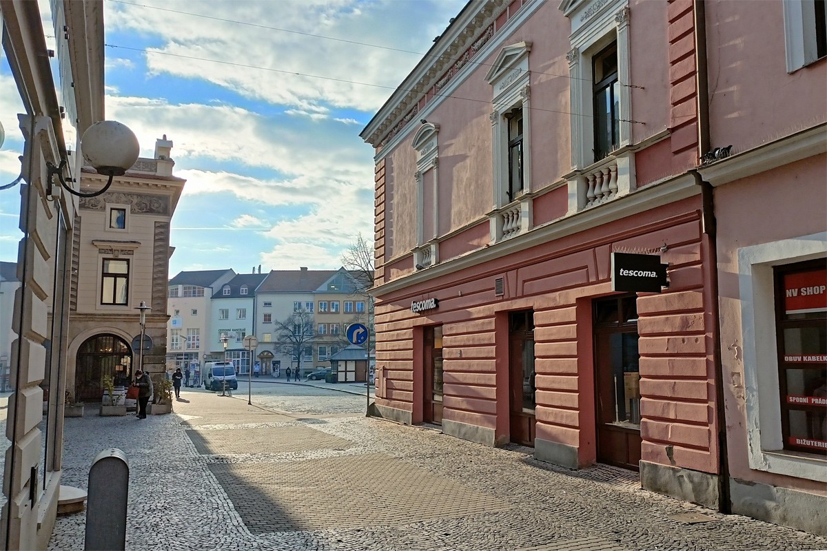PC TESCOMA - Uherské Hradiště - Masarykovo náměstí