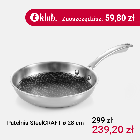 Opis: stalowa patelnia z długą rękojeścią oraz dnem pokrytym powłoką nieprzywierającą ze stalowym rastrem. Na górze symbol Klubu Tescoma i napis - zaoszczędzisz: 59,80 zł. W prawym dolnym rogu przekreślona cena 299 zł i nowa cena 239,20 zł.