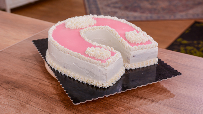 torty v štýle osemdesiatych rokov - obrázok 6