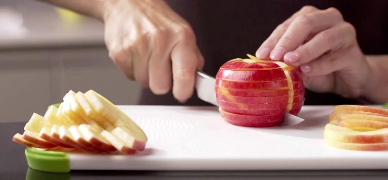 praktický Kráječ na jablka Tescoma HANDY