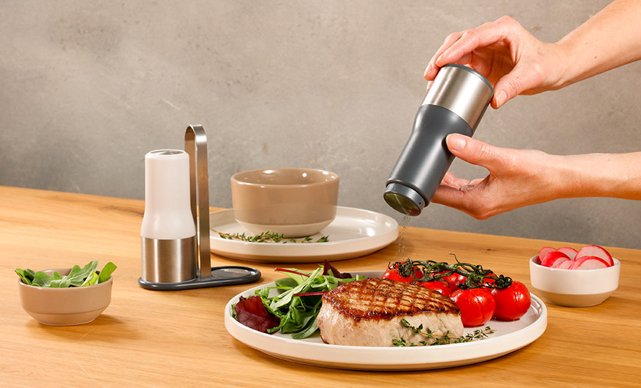 Stylová solnička a pepřenka Tescoma Grand Chef - obrázek